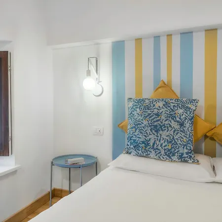 Casa Nel Vicolo - Storie E Dimore 公寓